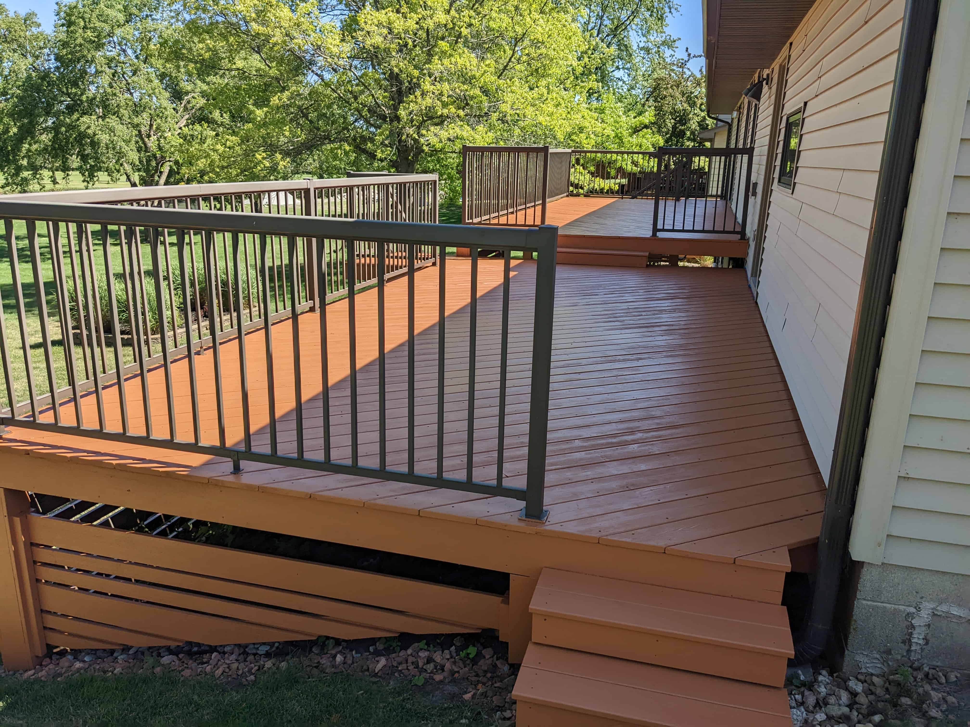 Deck Staining Nashville Tn