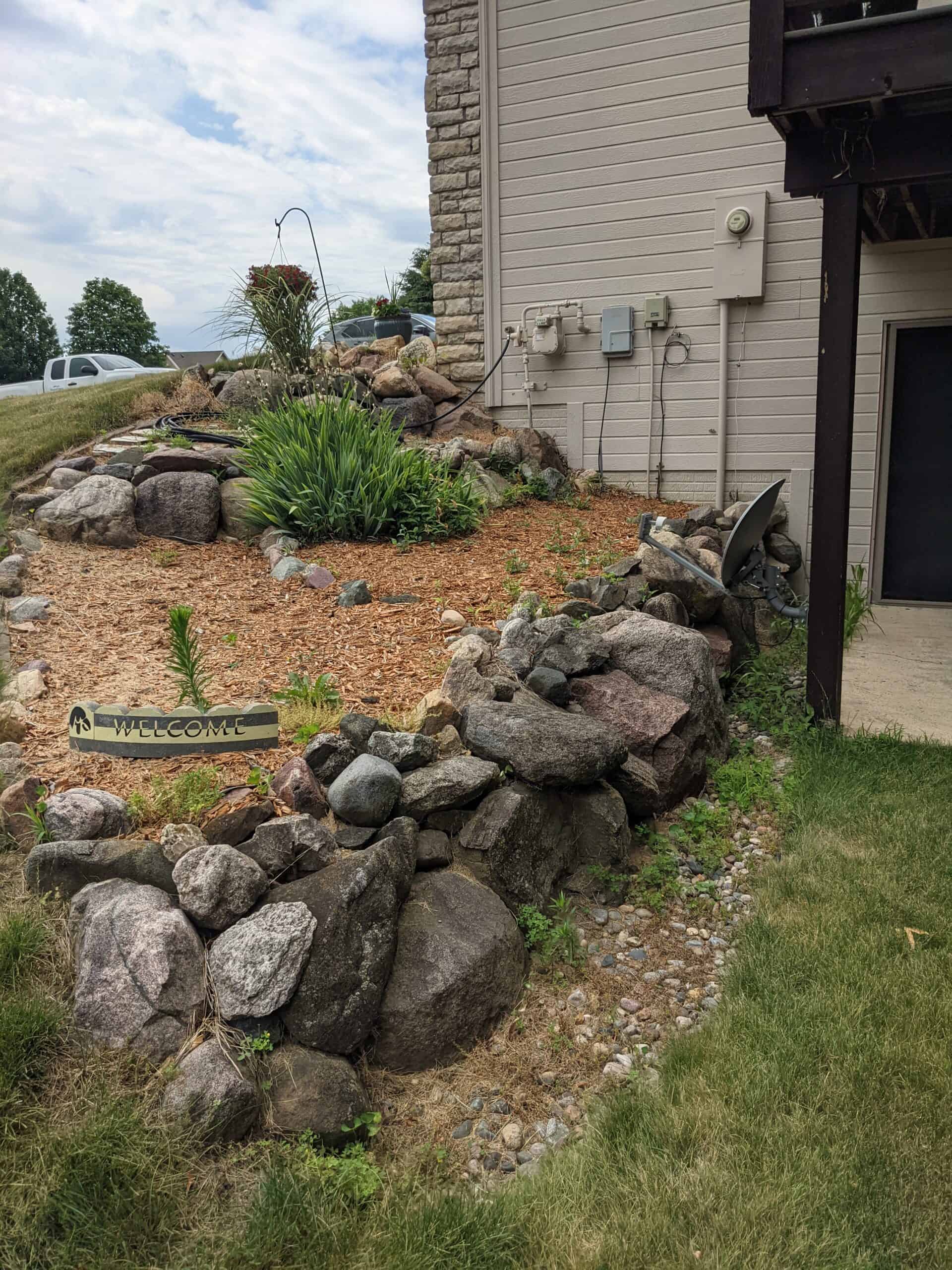 Stone retaining wall garden